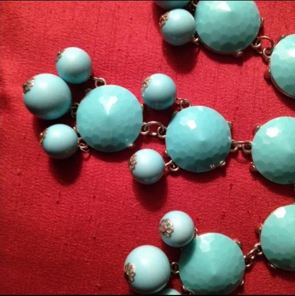 Vintage statement turquoise color bubble necklace - Picture 3 of 4